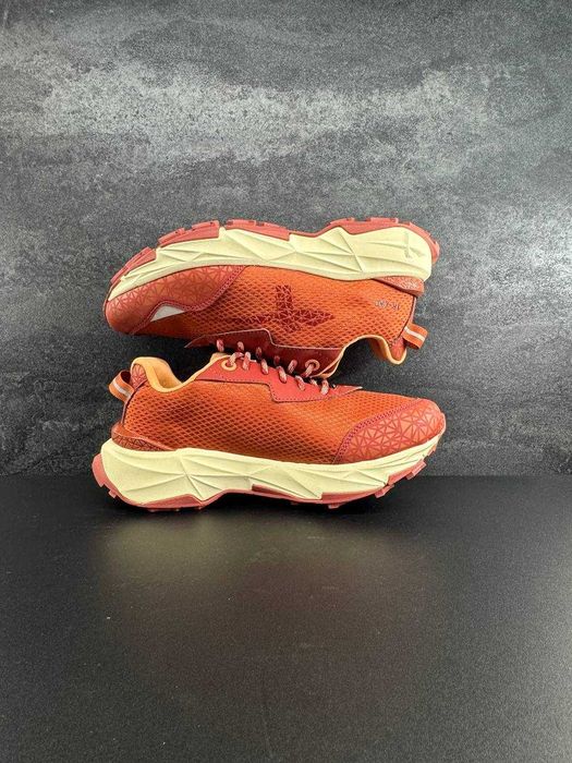 Кросівки жіночі Tamaris Gore-Tex (39) !