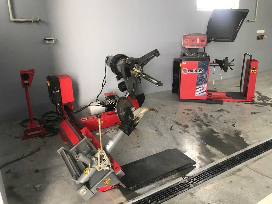 Шиномонтажні та балансувальні стенди | Обладнання для СТО