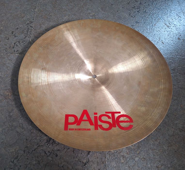 Prato Paiste 2002 Crash 18