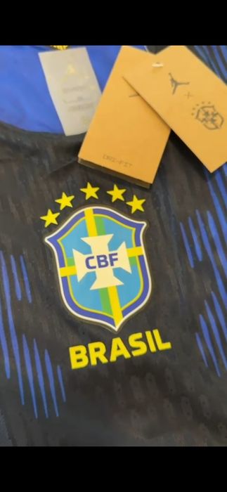 Camisa do Brasil azul linda demais