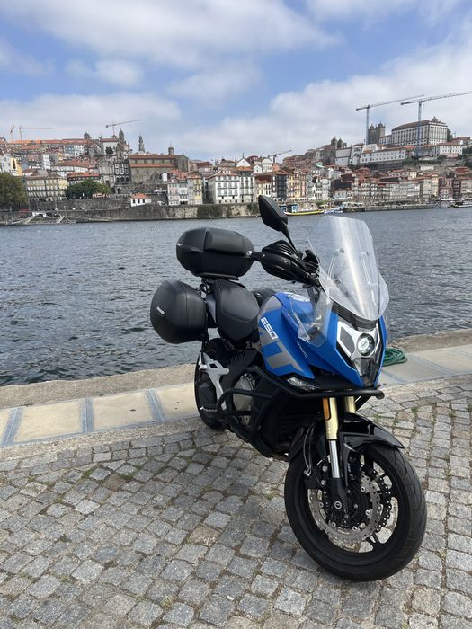 CFMOTO 650MT 2024 | 18.000 KM | Garantia de Fabrica
