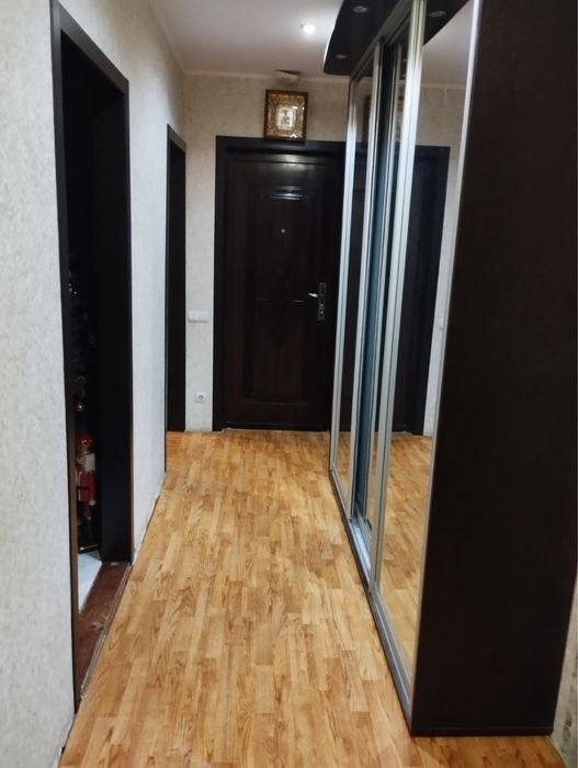 Продається 3 квартира з автономним опалення  .