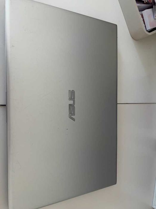 ASUS VivoBook Ryzen 5 | 20 GB RAM | SSD | Ecrã Full HD IPS