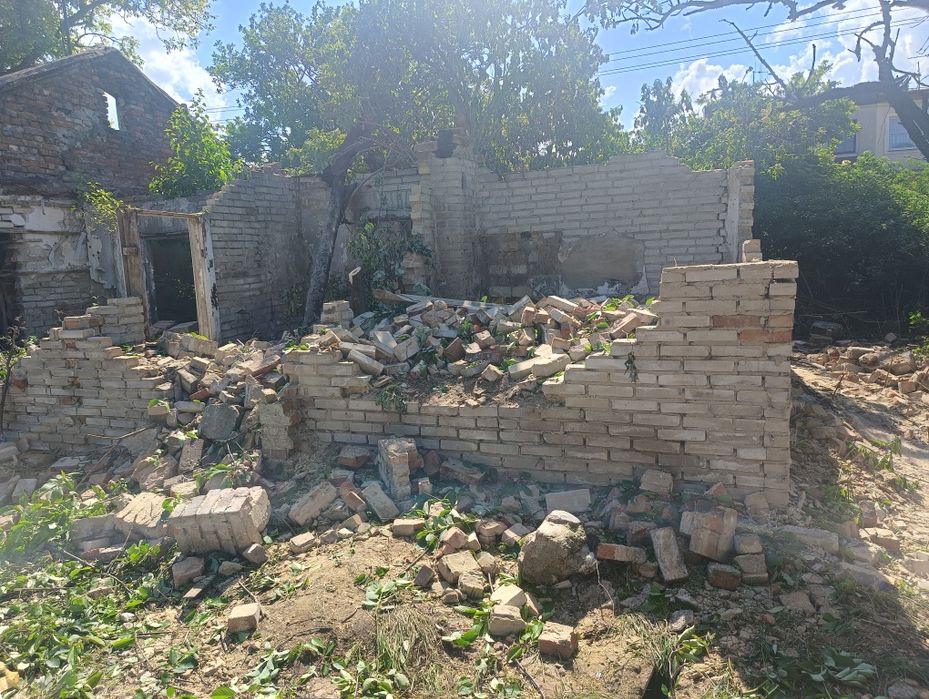 Gruz oddam po rozbiórce domu.