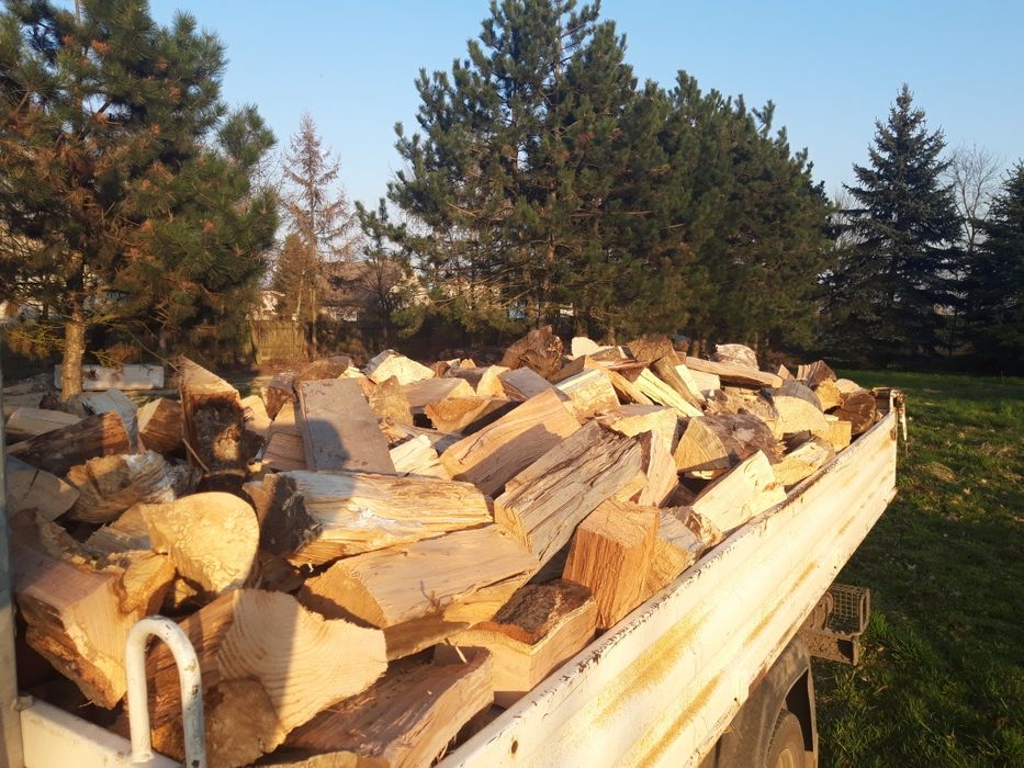 SUCHE Drewno kominkowe GRAB, BUK, DĄB, BRZOZA Drewno opałowe
