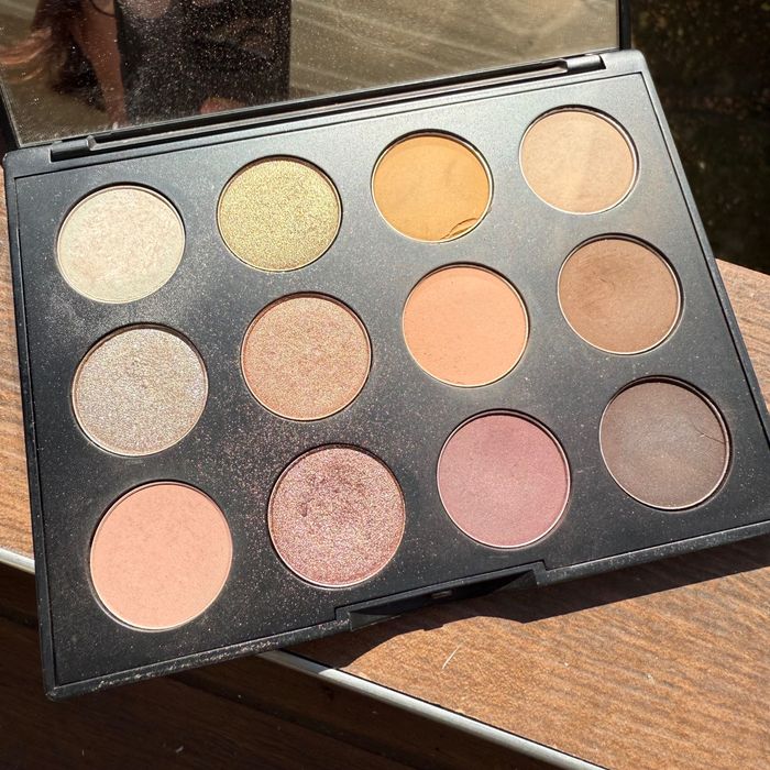 MAC Art Library Nude Model - paleta cieni