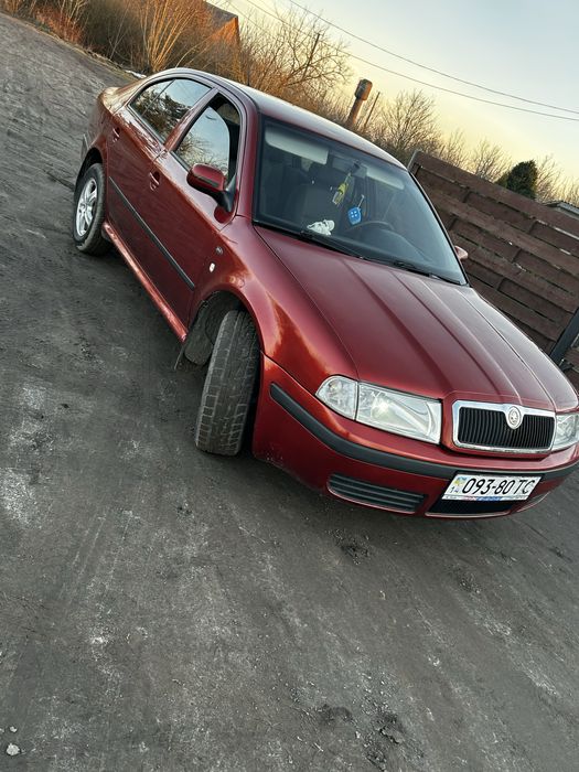 Продам шкоду октавію тур