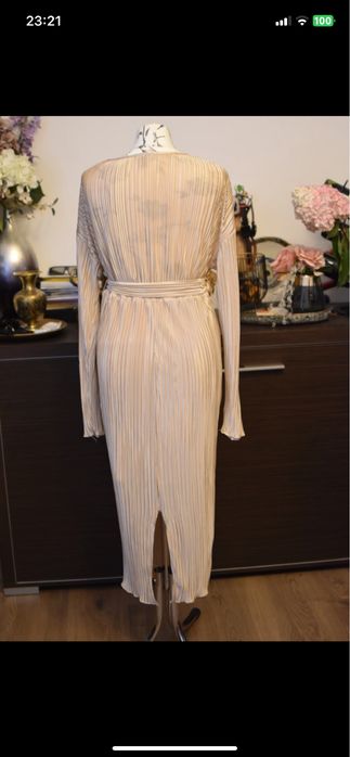 Elegancka sukienka ciążowa, sesja ciążowa