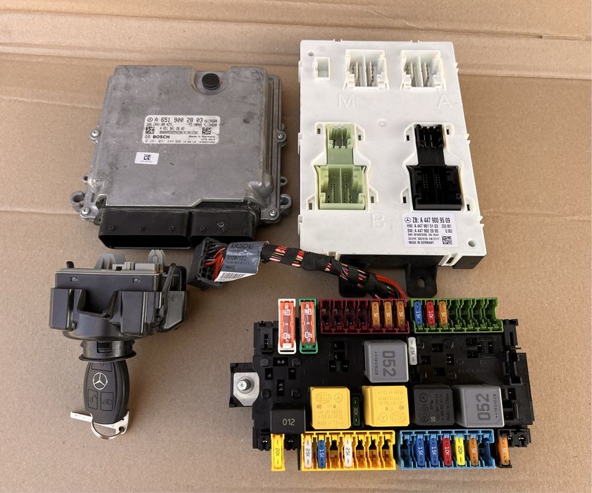 Блок керування Mercedes Vito W447 OM651 двигун V-class