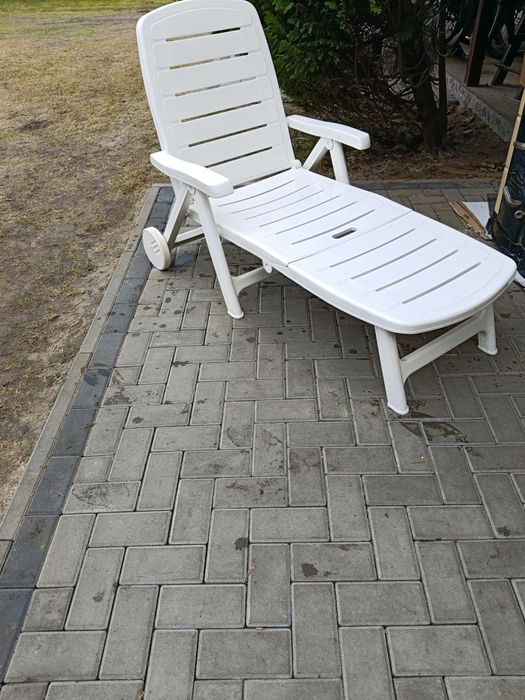 Leżaki ogrodowe duże