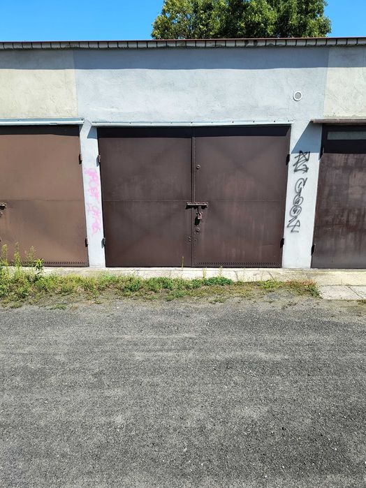 Sprzedam Garaż Murowany - 17,04 m2 - przy ul. M. Piłsudskiego