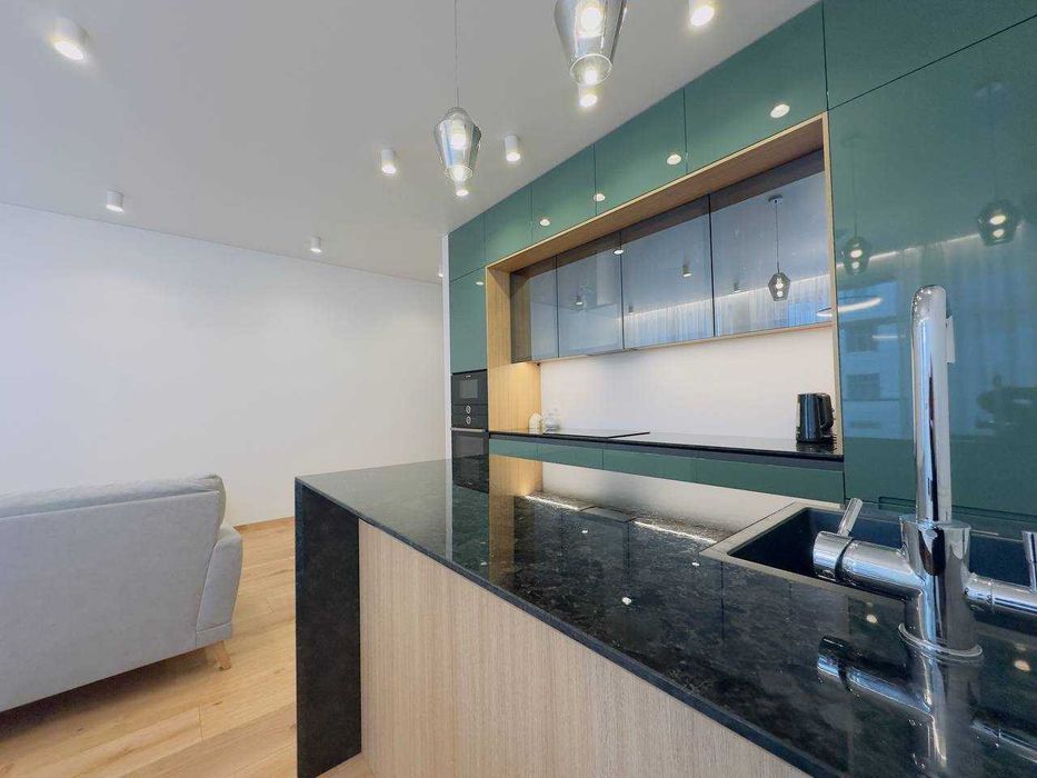 Продам 4х кімнатну квартиру 110 м2  ЖК IQ Hаuse Нагорний Парк Шевченко