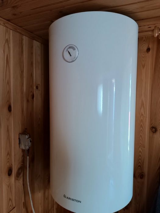 Бойлер на 80 літрів