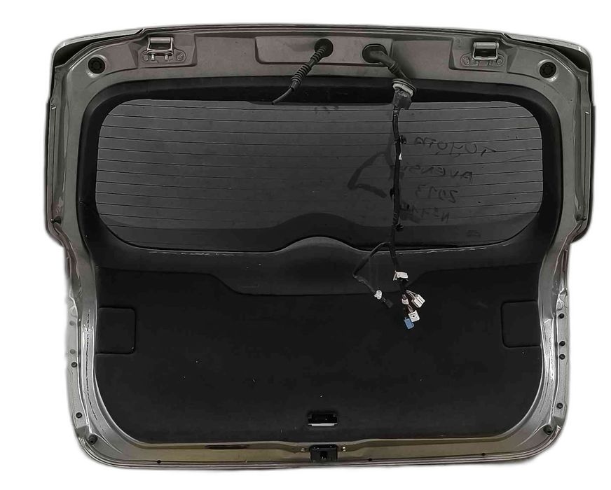Porta / Tampa da Mala - TOYOTA AVENSIS três volumes