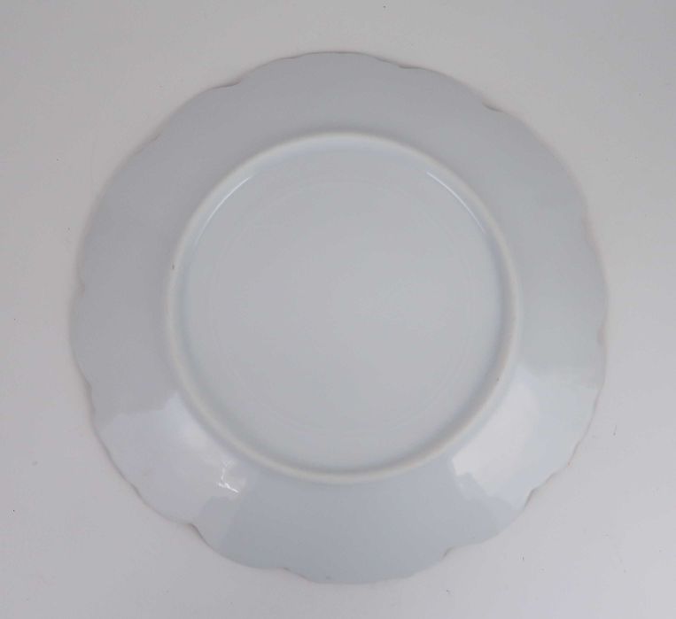 Par de pratos porcelana moldada XIX/XX