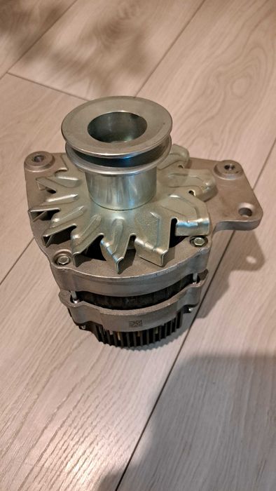 Alternator MAHLE AAK3542  Audi 80 VW