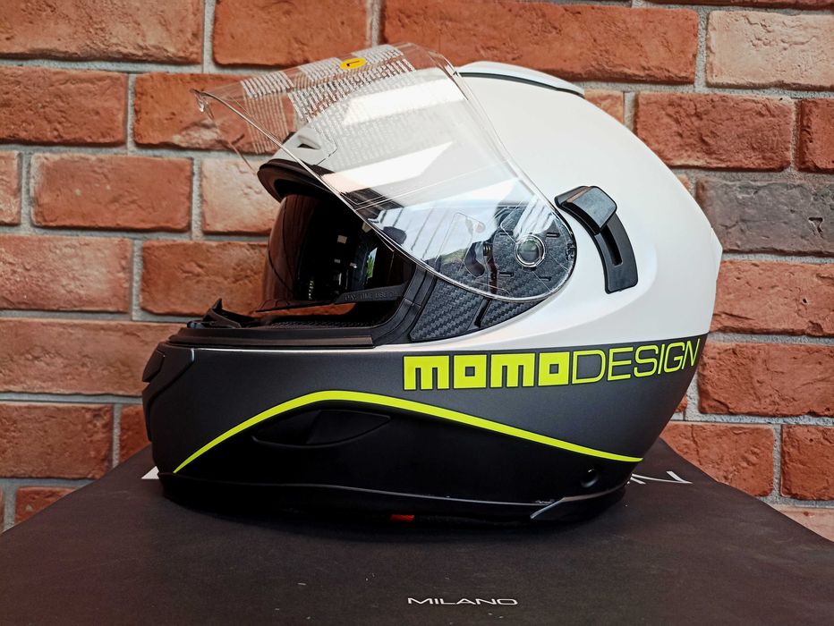 Kask motocyklowy MOMO HORNET z kompozytu jedyny taki tanio