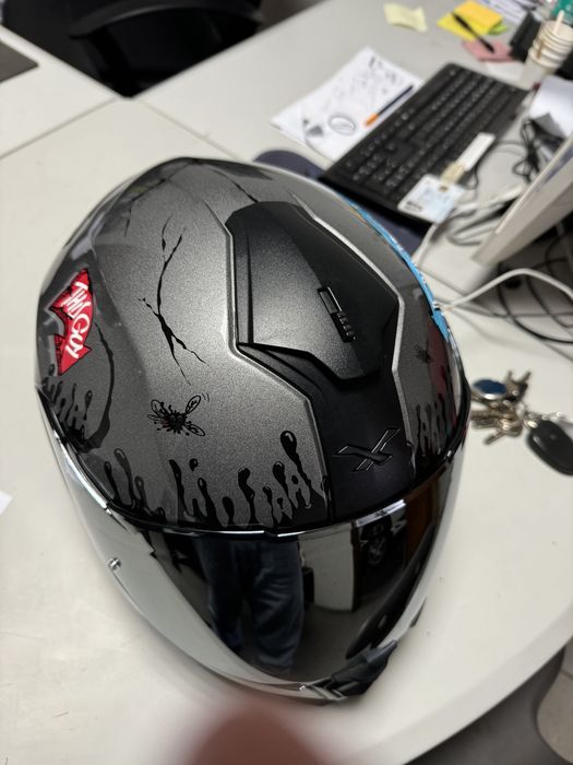 Capacete motard Nexx c/ saco + luvas Dainese