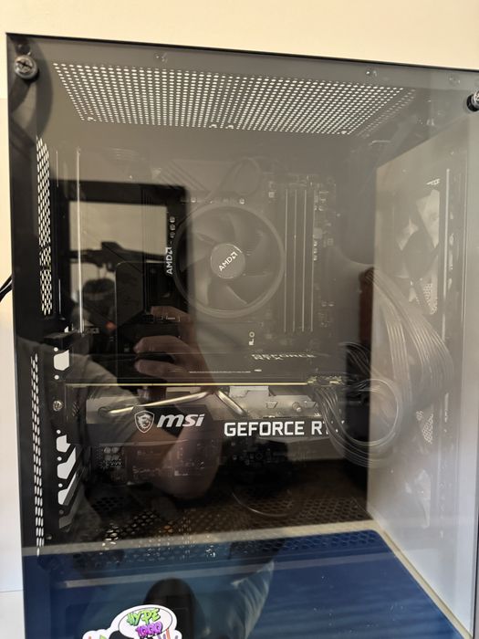 Vendo pc gamer ryzen 7 5800x3d rtx 3070 32gb ram…