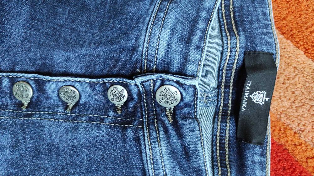 Spodnie damskie jeans