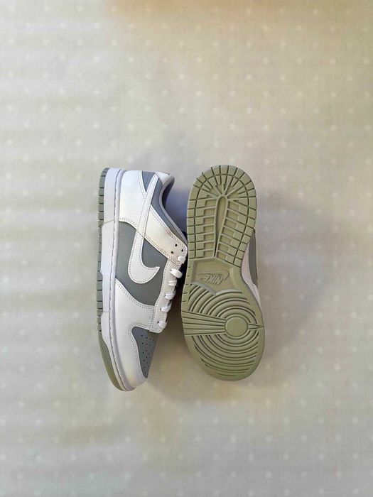 Dunk Low Retro White Grey