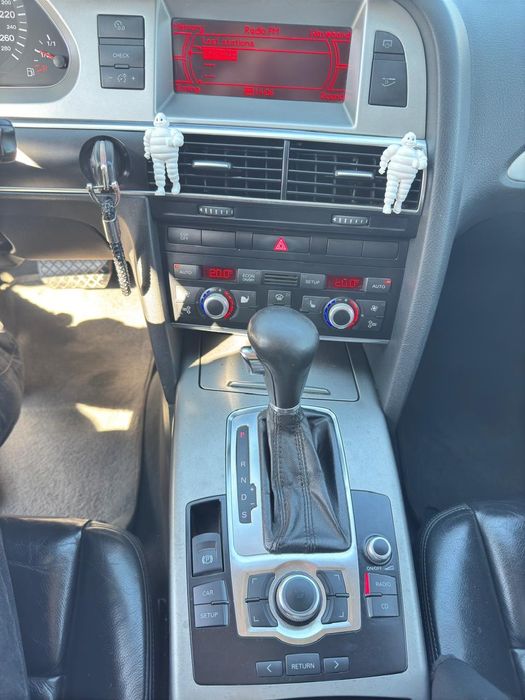 Audi A6 C6 2.0 TDI Торг!!!