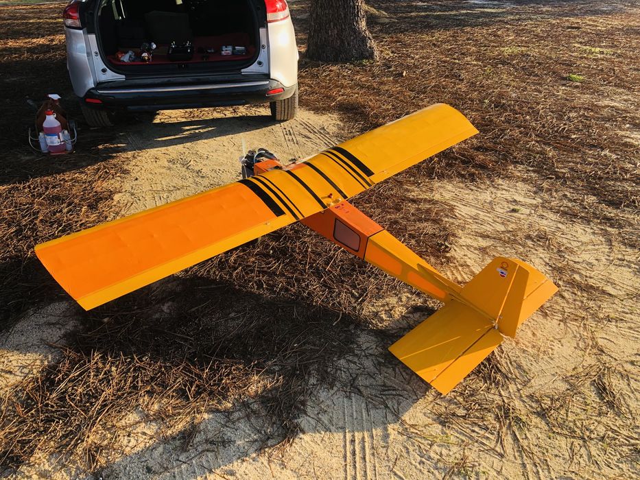 Avião aeromodelismo