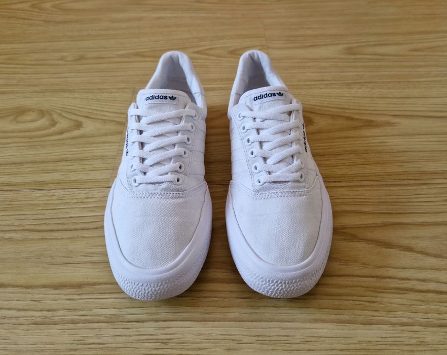 Кросівки ADIDAS 42 розмір (стелька 26.5см) Original