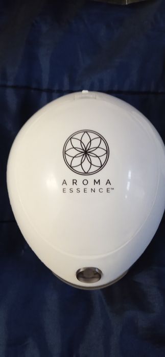 продам портативный безводный арома-диффузор Aroma Essence