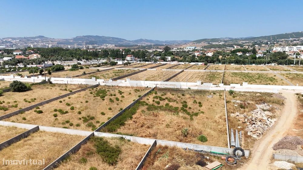 Terreno Urbano em São Julião do Tojal – A Sua Futura Casa Perto de Lis