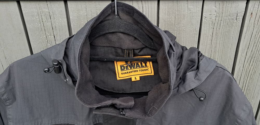 DEWALT Kurtka z kapturem rozmiar L nieprzemakalna Storm