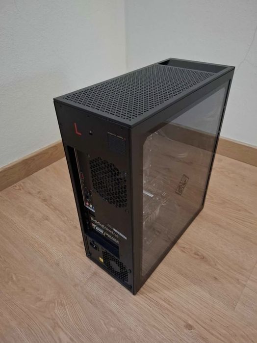 HP OMEN Gaming PC i7-8700 GTX 1060 16GB RAM SSD + HDD