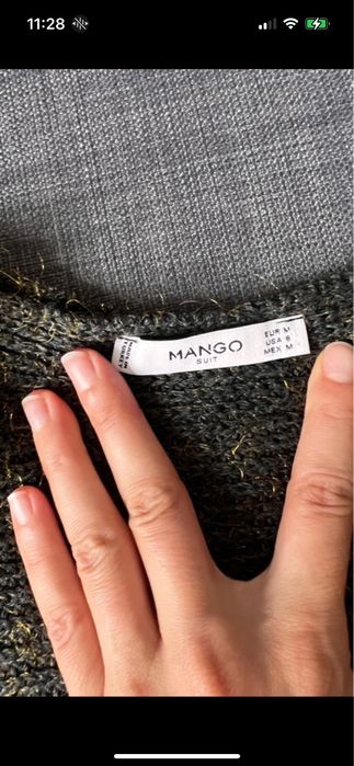 Mango M Sweter Nietoperz ze Złotą Nitką
