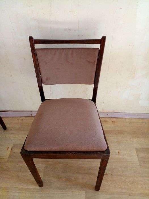 Стул Стулья из дерева