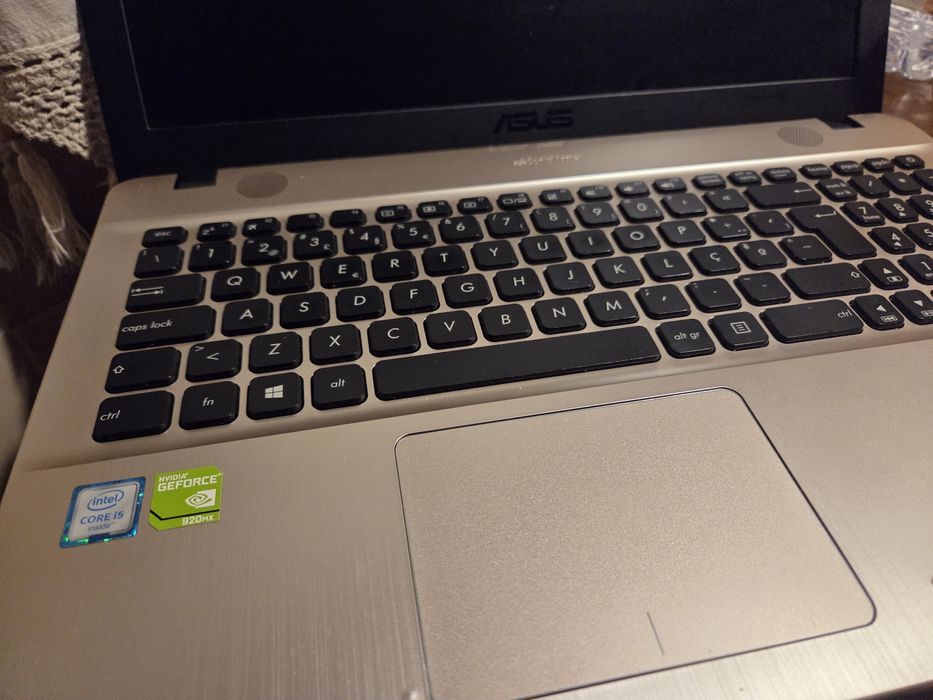 Portátil ASUS A541u
