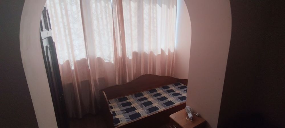 Здається кімната на підселення для дівчат на вулиці Пасічна 41.