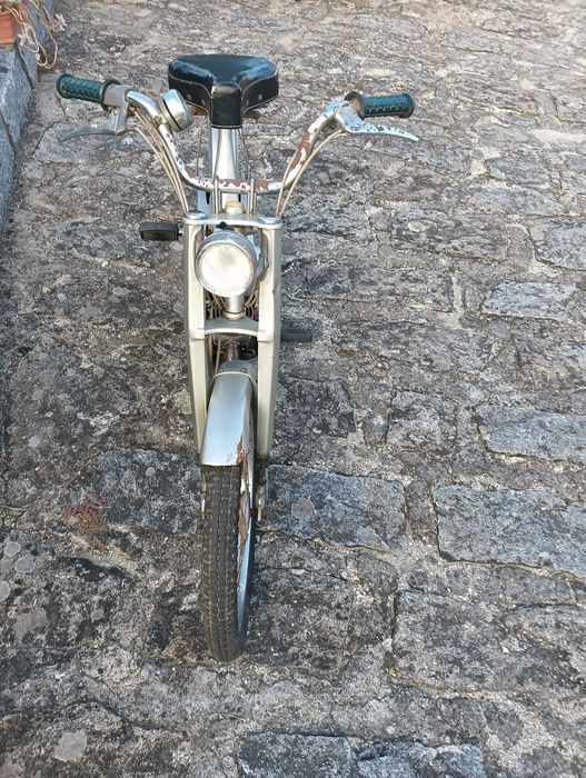 Mobylete marca Confort de 1970