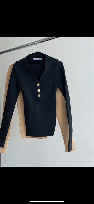 Кофта з ґудзиками