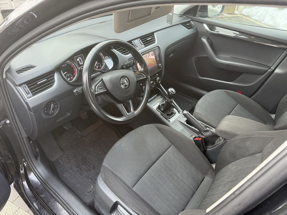 Skoda Octavia 1.5TSI kamera cofania, LED