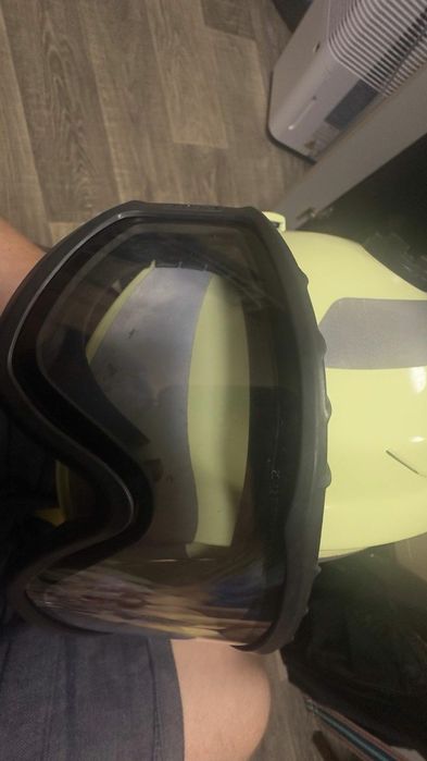 Продам каску MSA