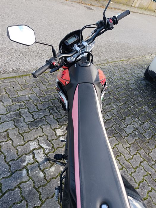 Aprilia SX 125 ano de 2022