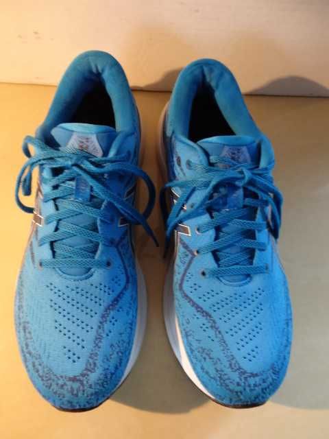 Buty ASICS GEL-KAYANO 29 roz 45 Bieganie Sportowe