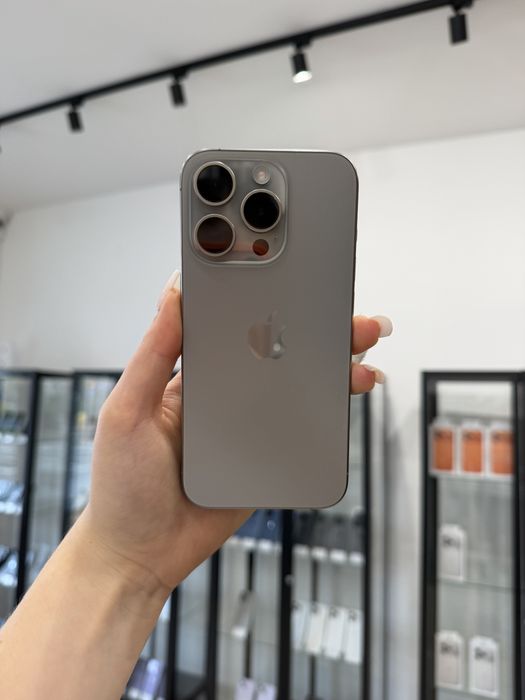 Telefon iPhone 15 PRO 128GB Szary Apple Gwarancja iTrade