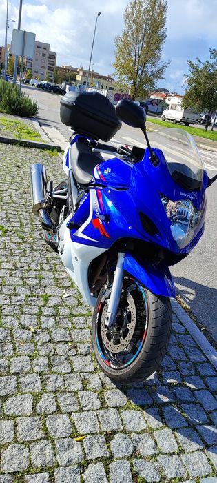 Suzuki GSX-F 650 cm3