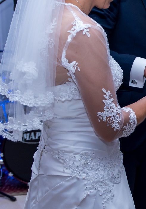 Suknia ślubna White Lady rozmiar 34 + bolerko