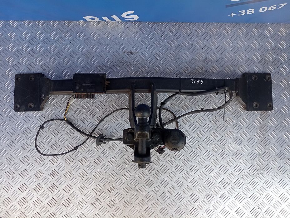 Фаркоп Touareg NF причіпний пристрій Туарег НФ Розборка шрот