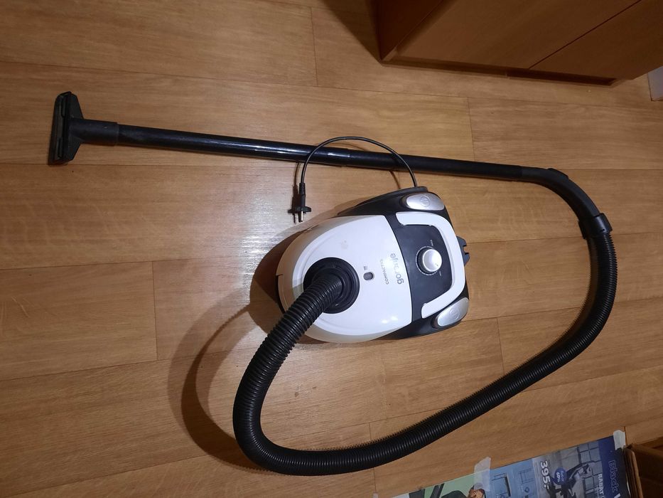 Odkurzacz domowy workowy Gorenje VCEA11CXWII CJ151 750W 2x ssawka