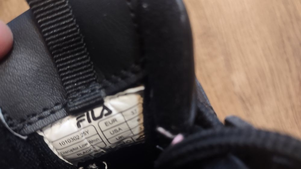 buty,   Fila  37