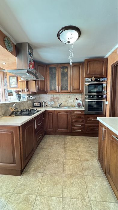 Продаж 4-кімнатної квартири, мкр-н Підгоряно