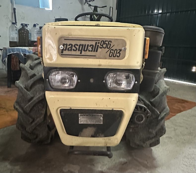Trator Pasquali 956/603